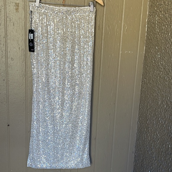 Wildfox Amirdale sequin skirt in pink champagne - Picture 2 of 8